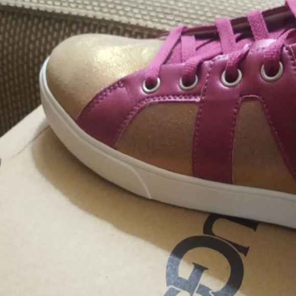 UGG SNEAKERS LEATHER CHESTNUT METALLIC - Picture 2 of 4